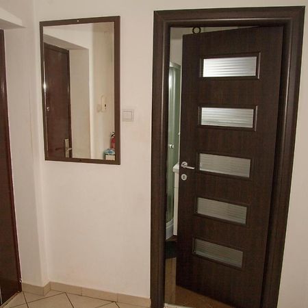 Diana'S Apartment Braşov Esterno foto